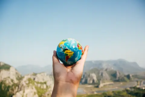 Discover the World with Kiwi.com: A Comprehensive Guide